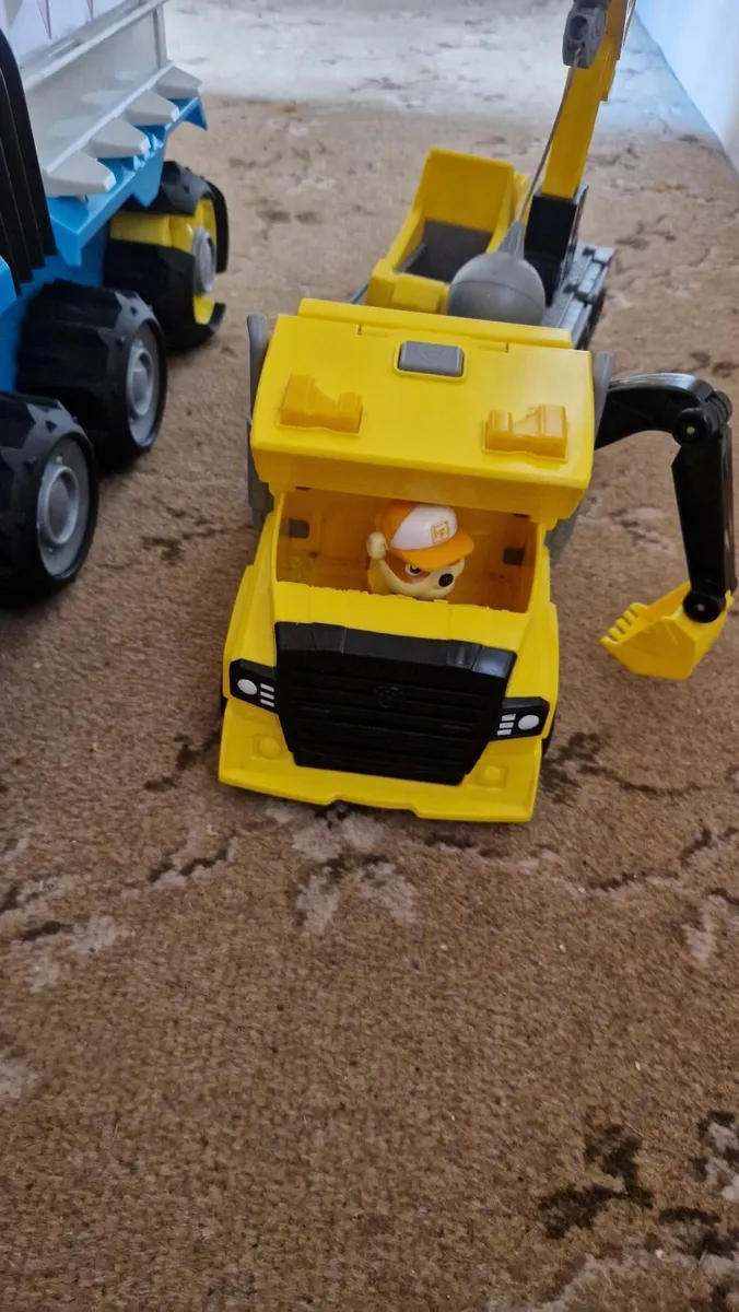 Toys - Image 4