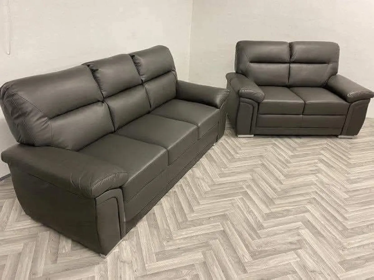 3+2 Bromley Gretal Leather Sofa Set - Image 2