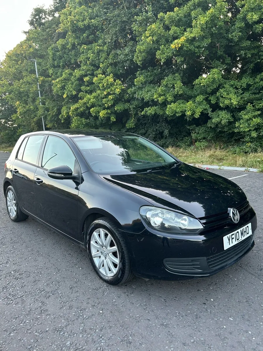 Volkswagen Golf 2010 - Full years MOT - Image 1