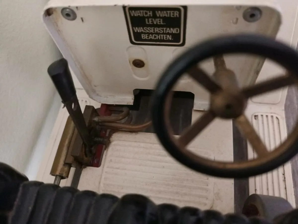 Mamod steam car - Image 1