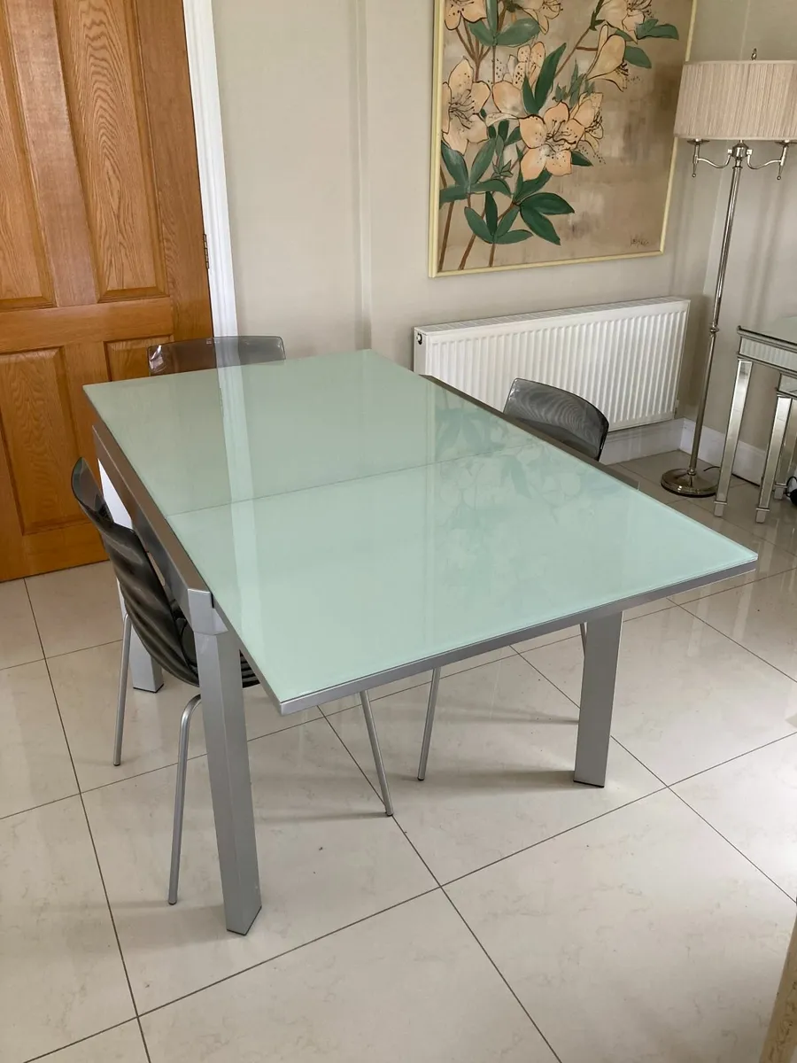 Calligaris Table and Three Chairs - Image 2