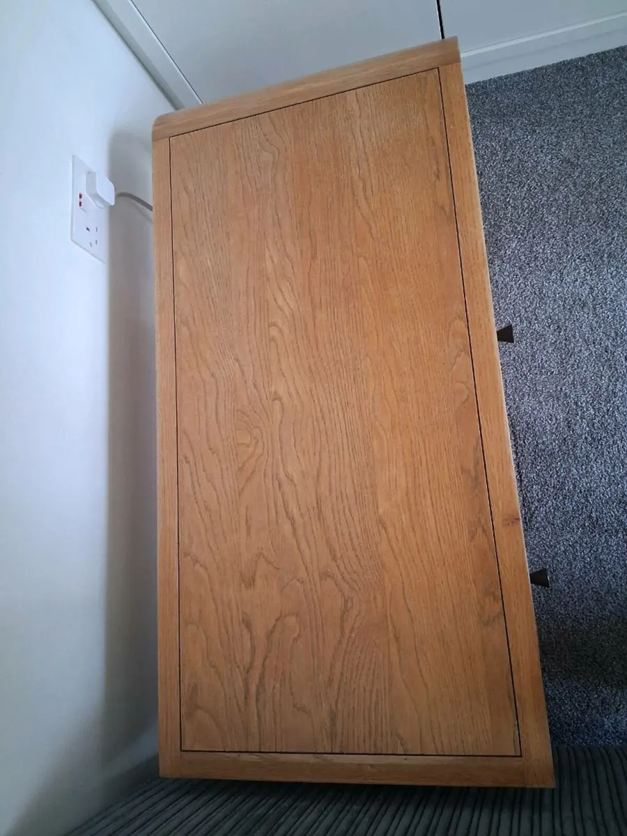 Solid oak coffee table - Image 2