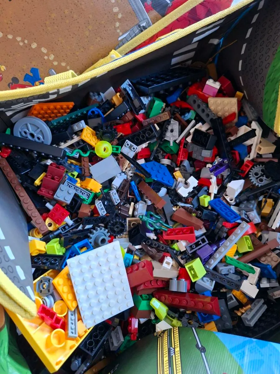 Lego - Image 2