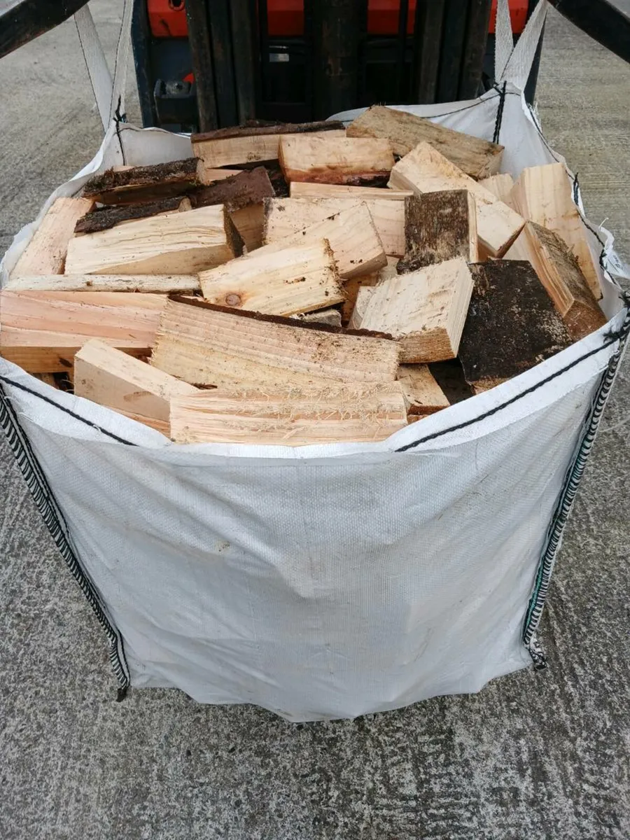 Ton bags of timber