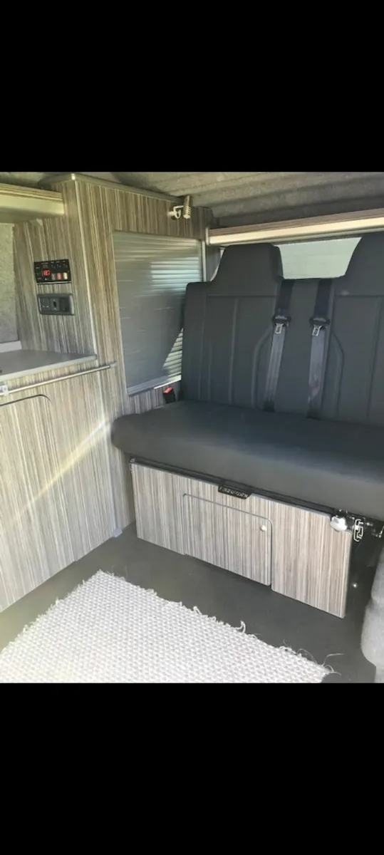 Campervan - Image 4