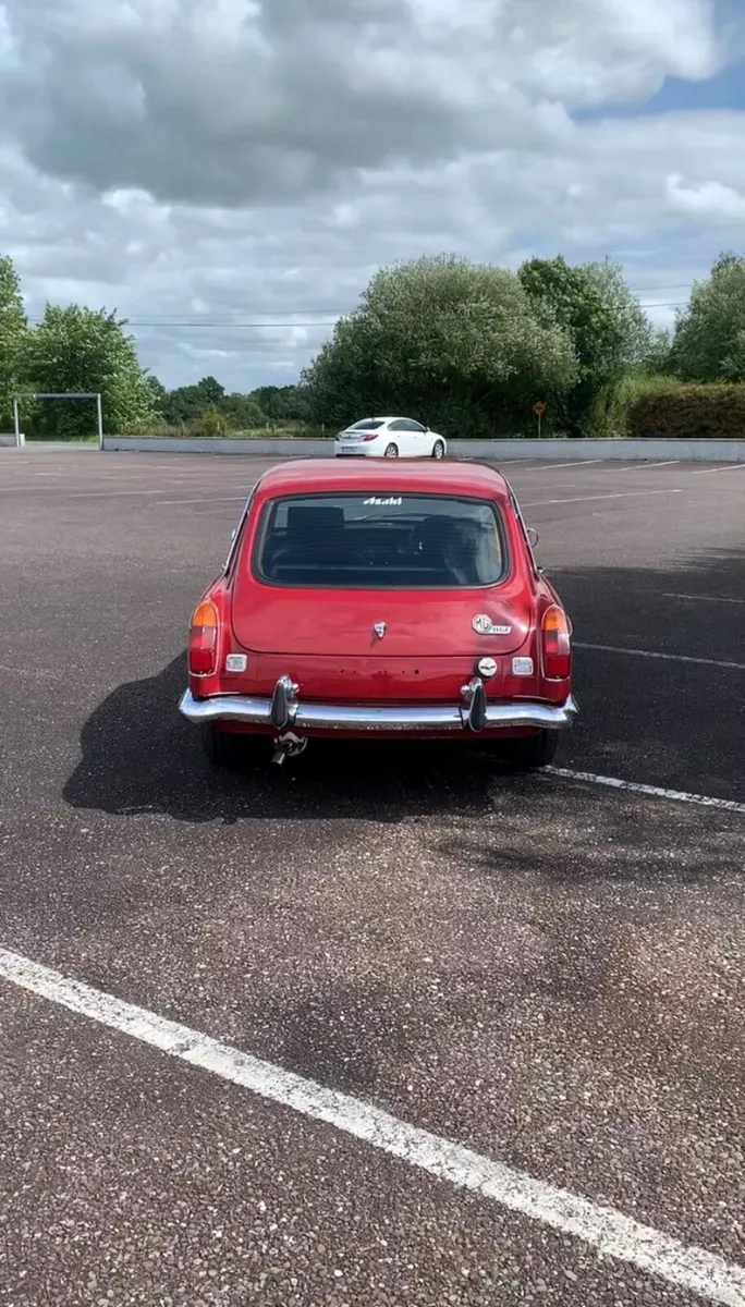 MG BGT 1980 - Image 2