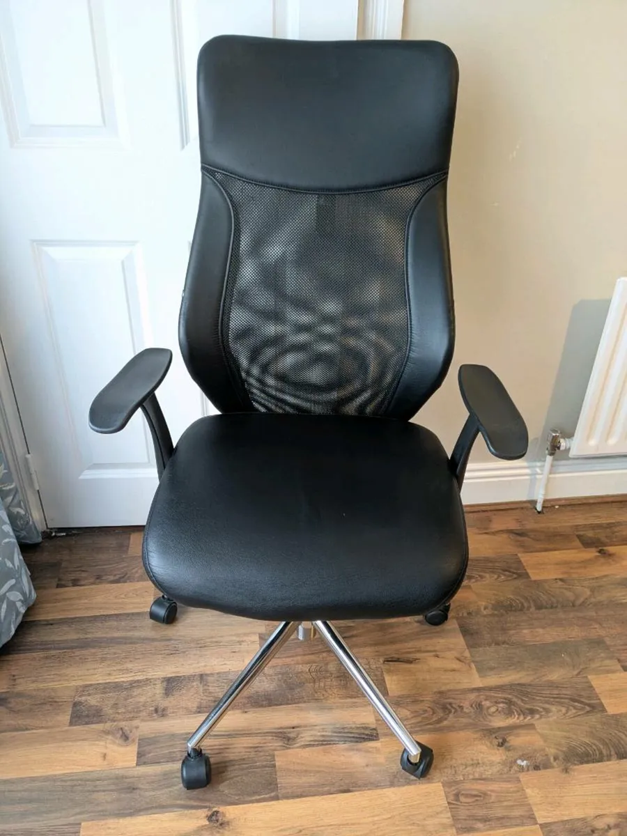 Swivel office chair - Image 1