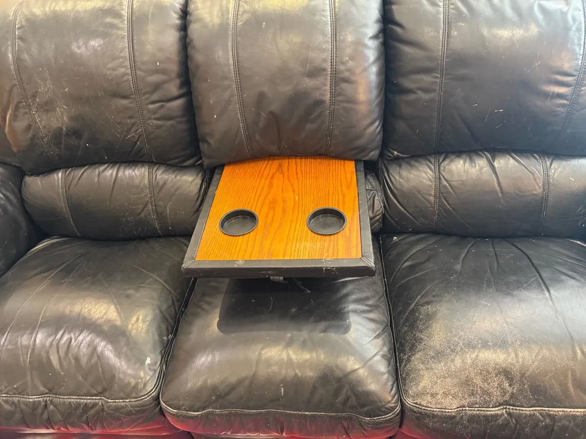 sofa - Image 3
