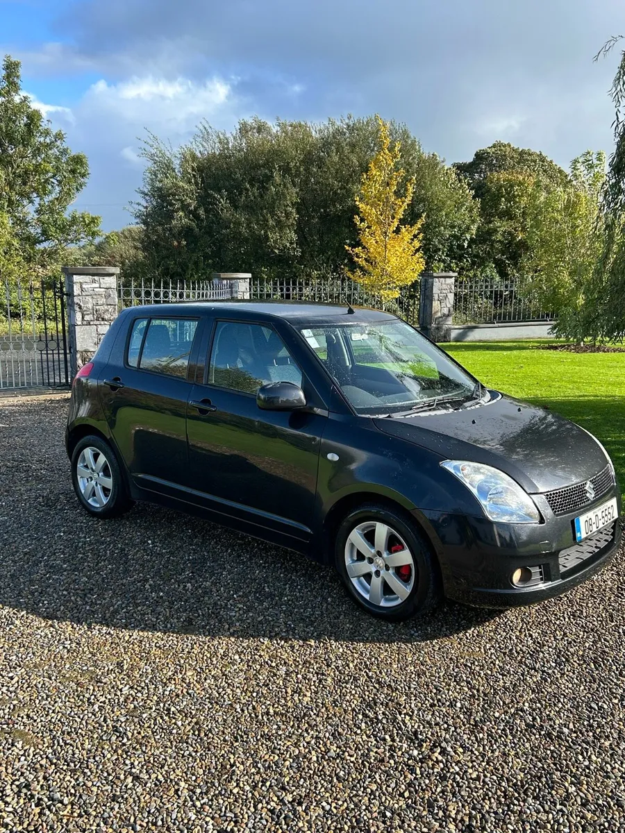Suzuki Swift 5dr - Image 2