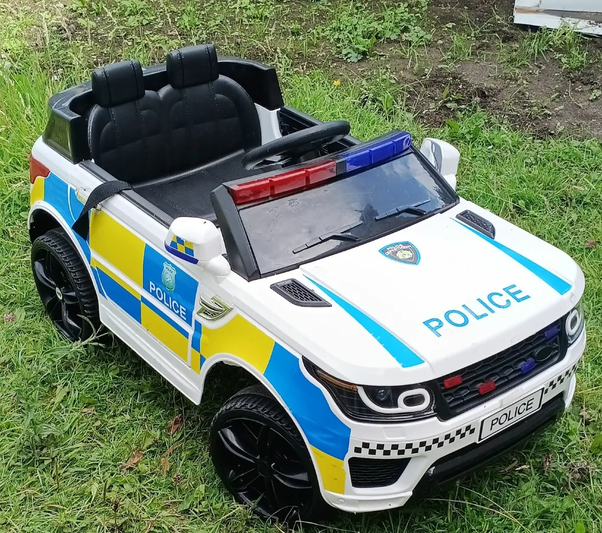 Kids battery powered police car - Image 3