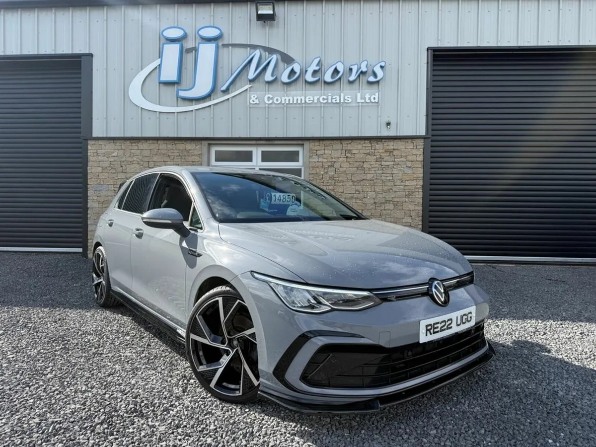 '22 VOLKSWAGEN GOLF 1.5 TSI R-LINE - Image 1