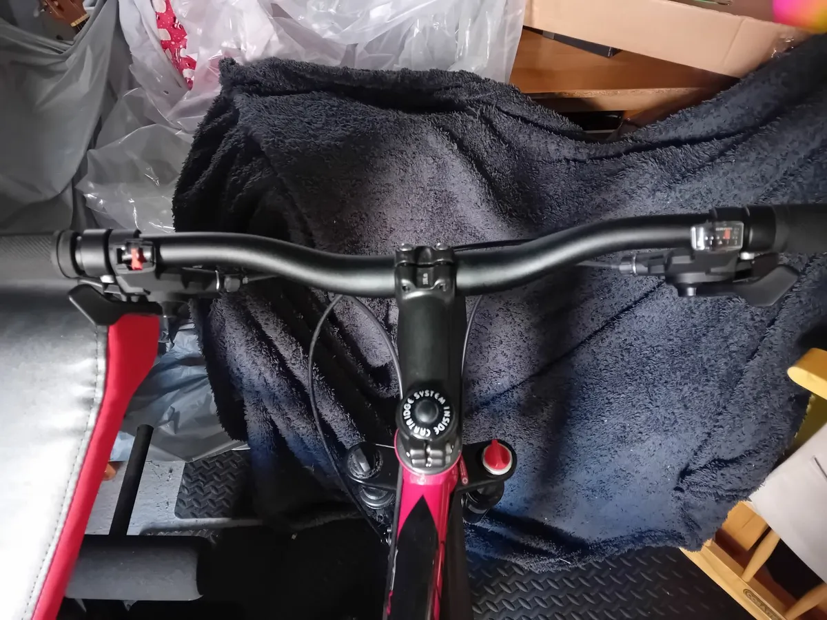 Mountain bike - Image 4