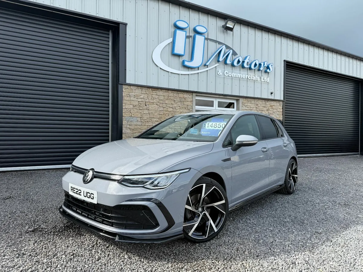'22 VOLKSWAGEN GOLF 1.5 TSI R-LINE - Image 3