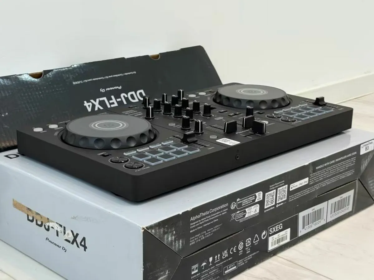 Pioneer DDJ-FLX4 - Image 2