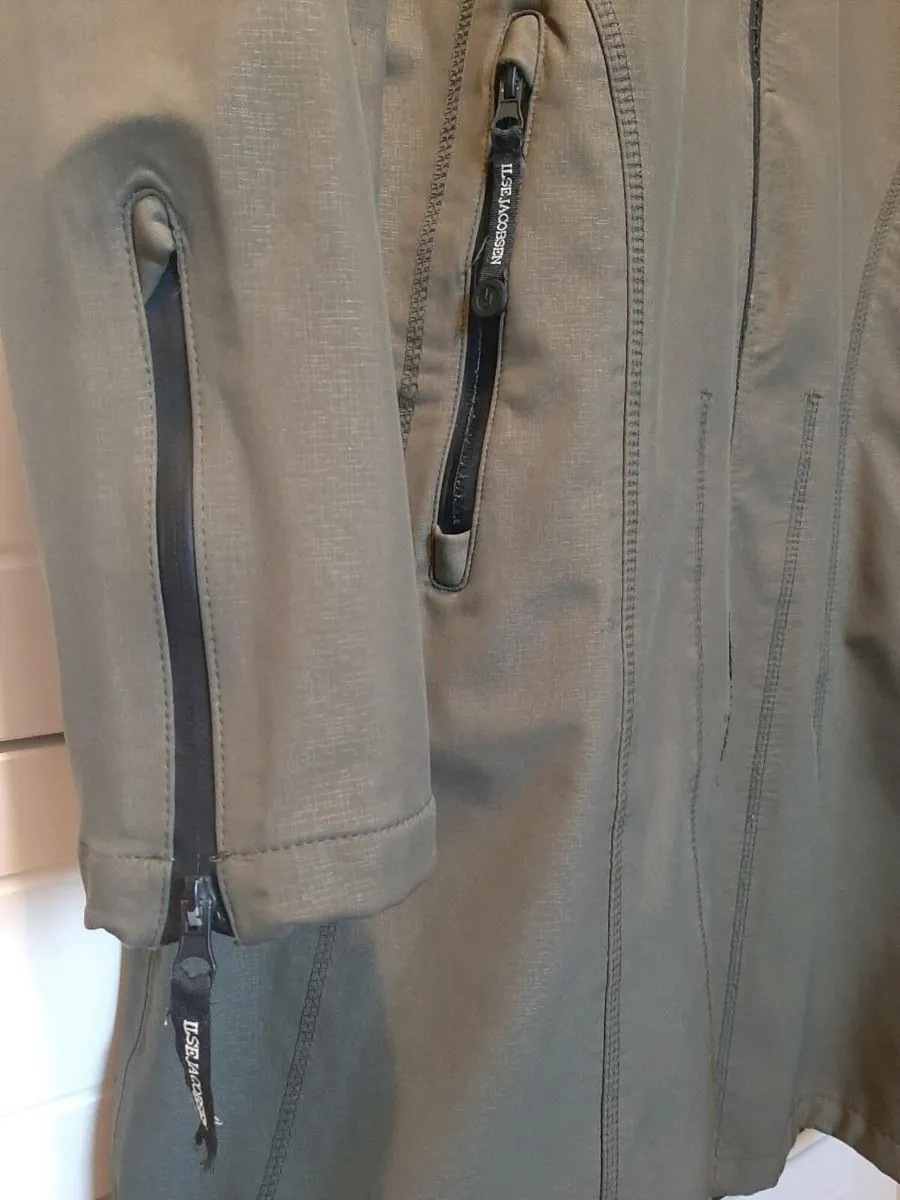 Rain coat - Image 2
