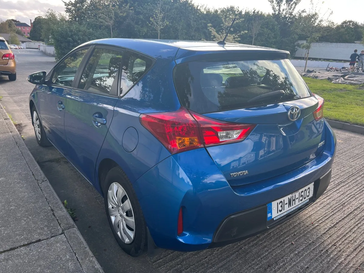 Toyota Auris 1.3 Petrol,Full History, Nct,d 09 26 - Image 4