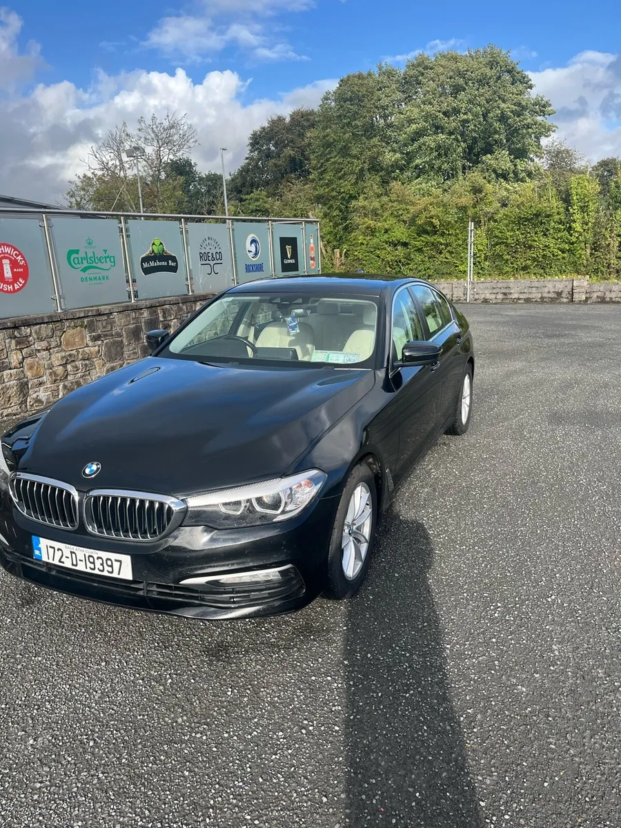 BMW 5 Series - Image 2