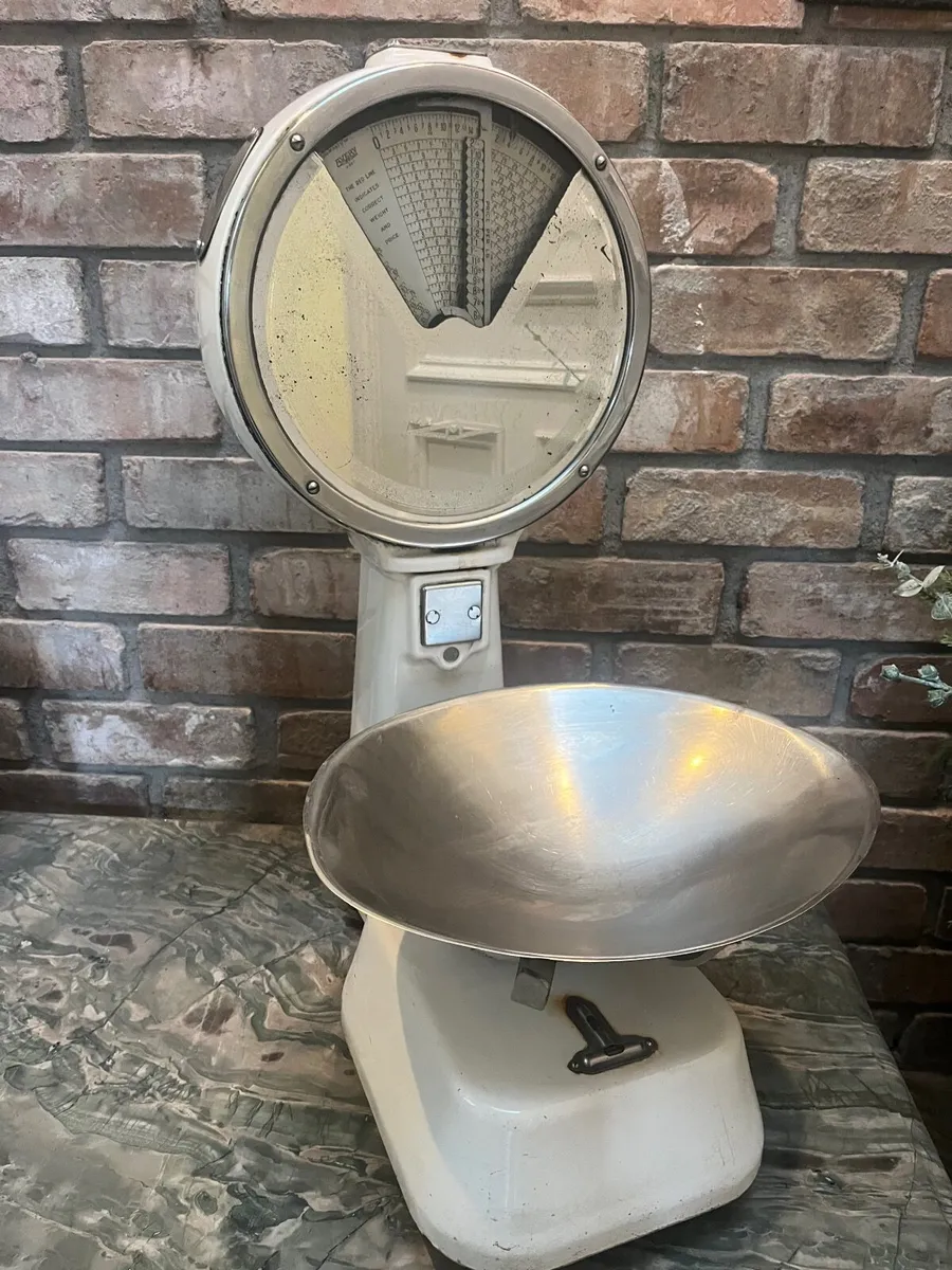 Weighting scale - Image 1