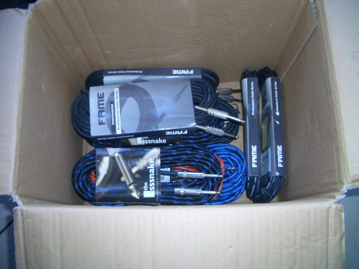 New 1/4 Jack to 1/4 Jack Instrument Cable Leads - Image 1
