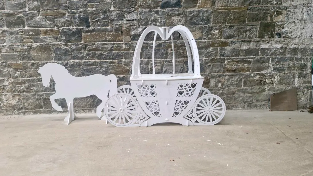 Wedding decorations - Image 1