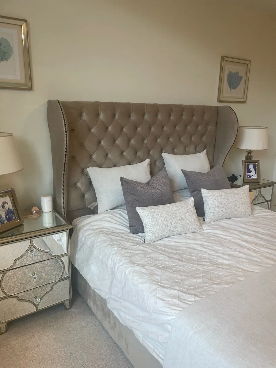 King size bed with frame - Image 2