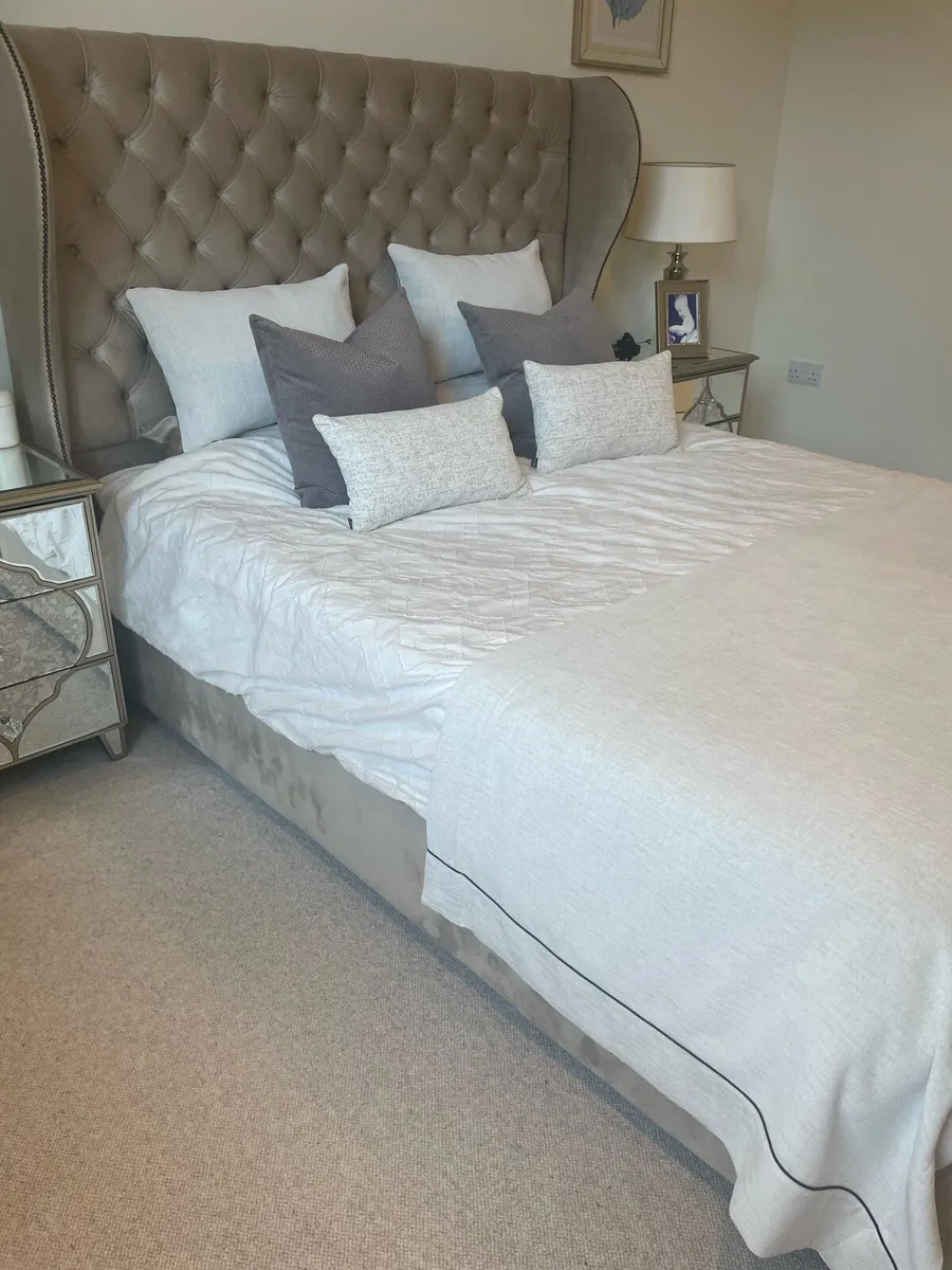 King size bed with frame - Image 4