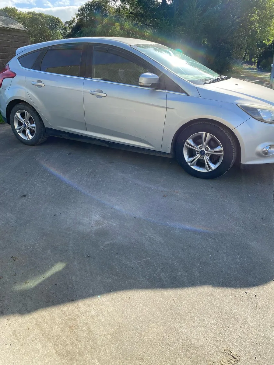 Ford Focus - Image 2