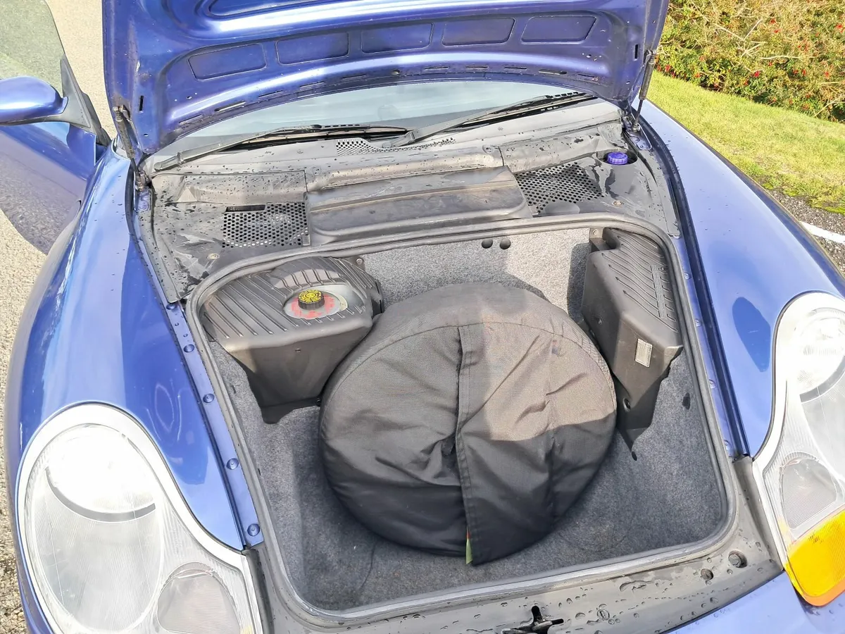 1998 Porsche Boxster 2.5 Cabriolet Manual - Image 4