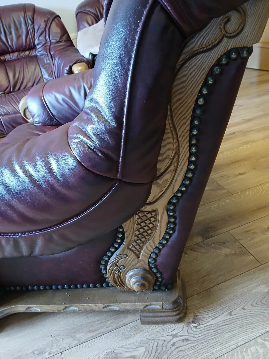 Suite of furniture - Image 3