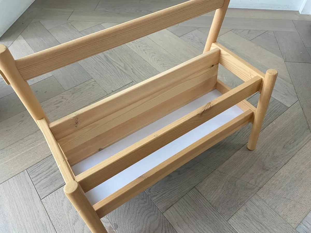 IKEA FLISAT book display x 2 - Image 1