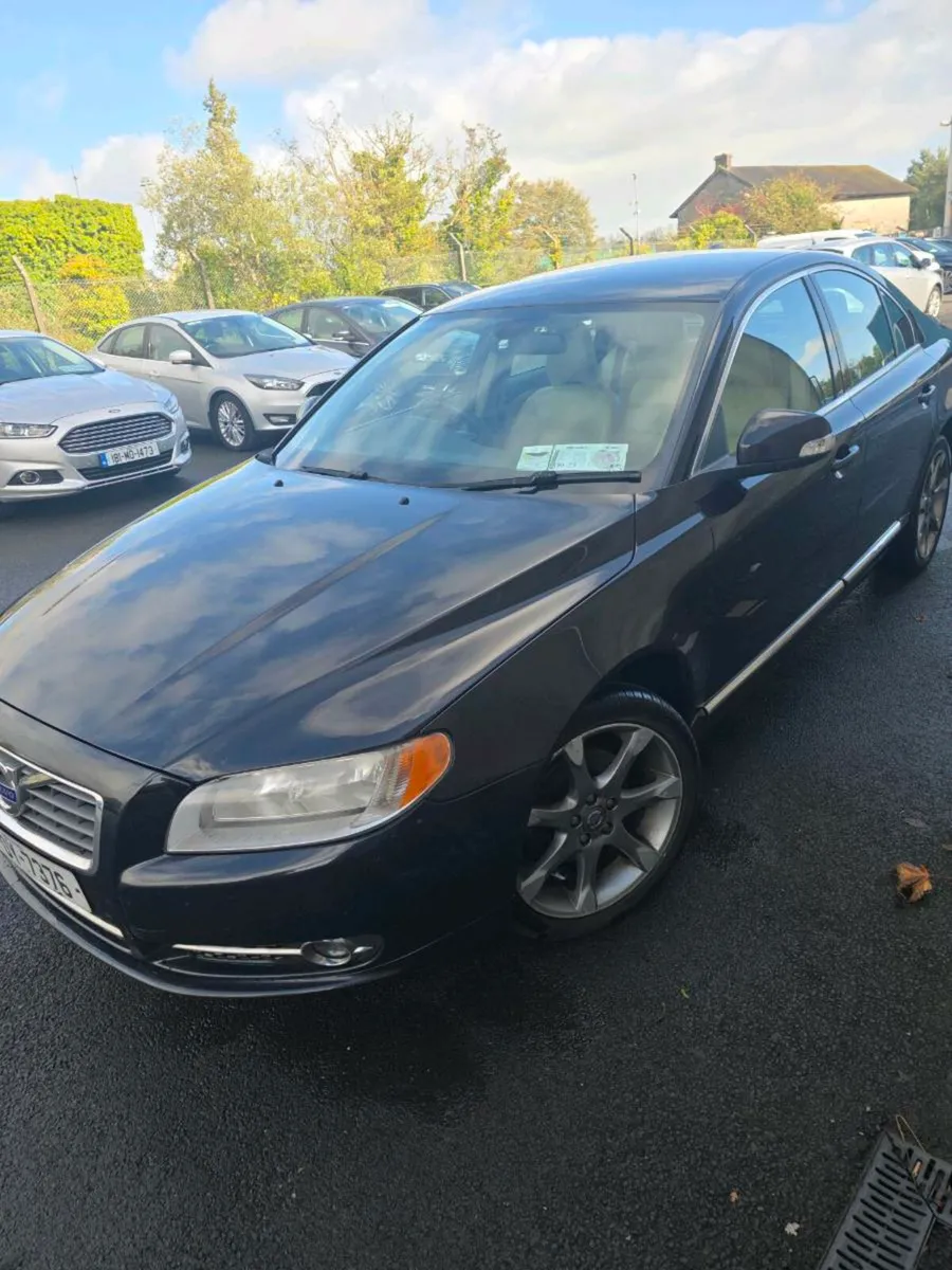 VOLVO S 80 - Image 1