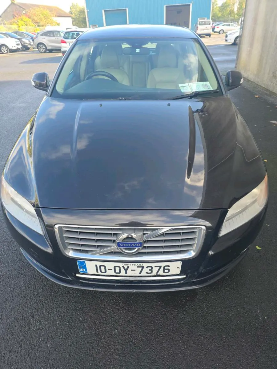 VOLVO S 80 - Image 2