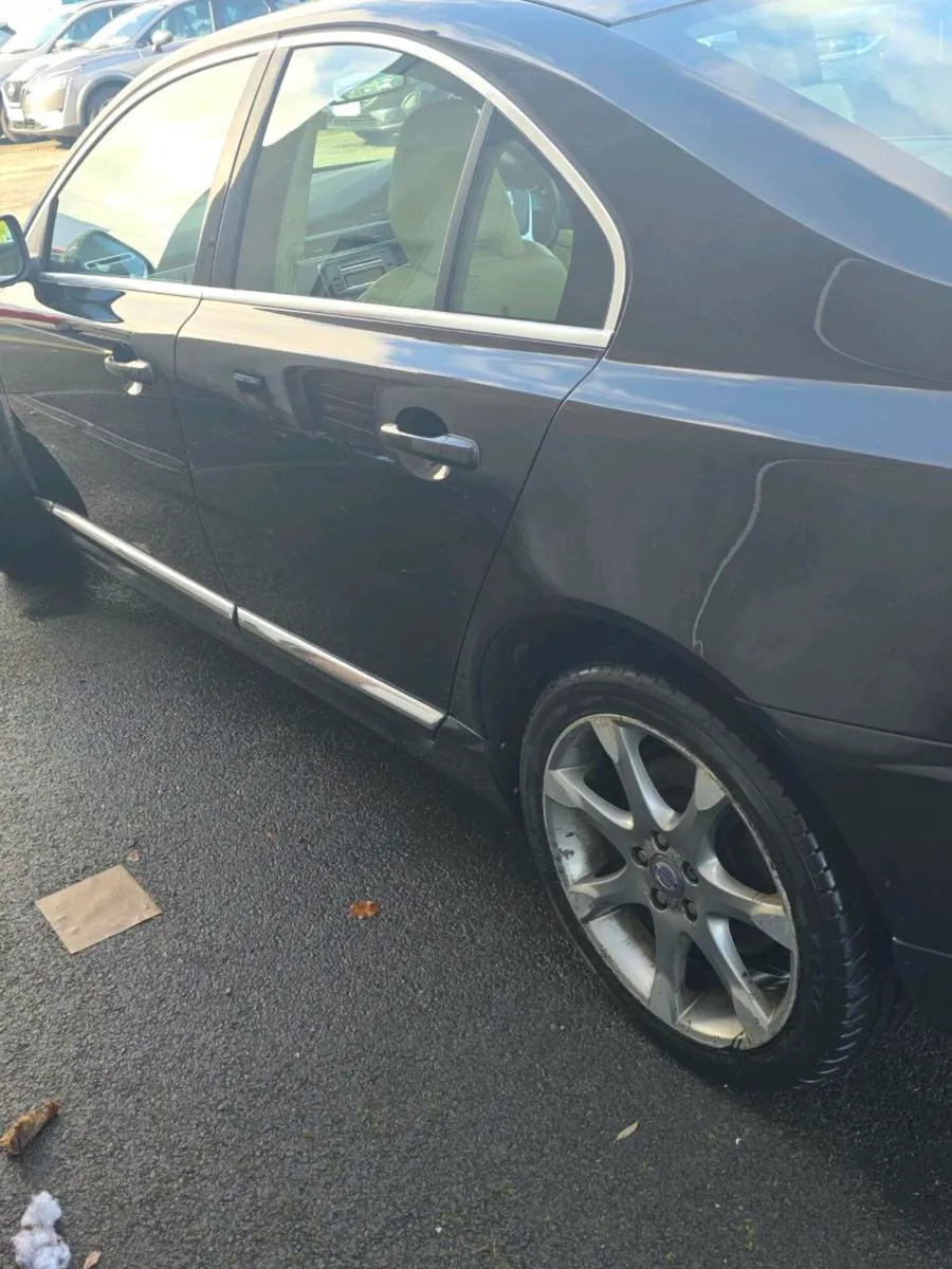 VOLVO S 80 - Image 3