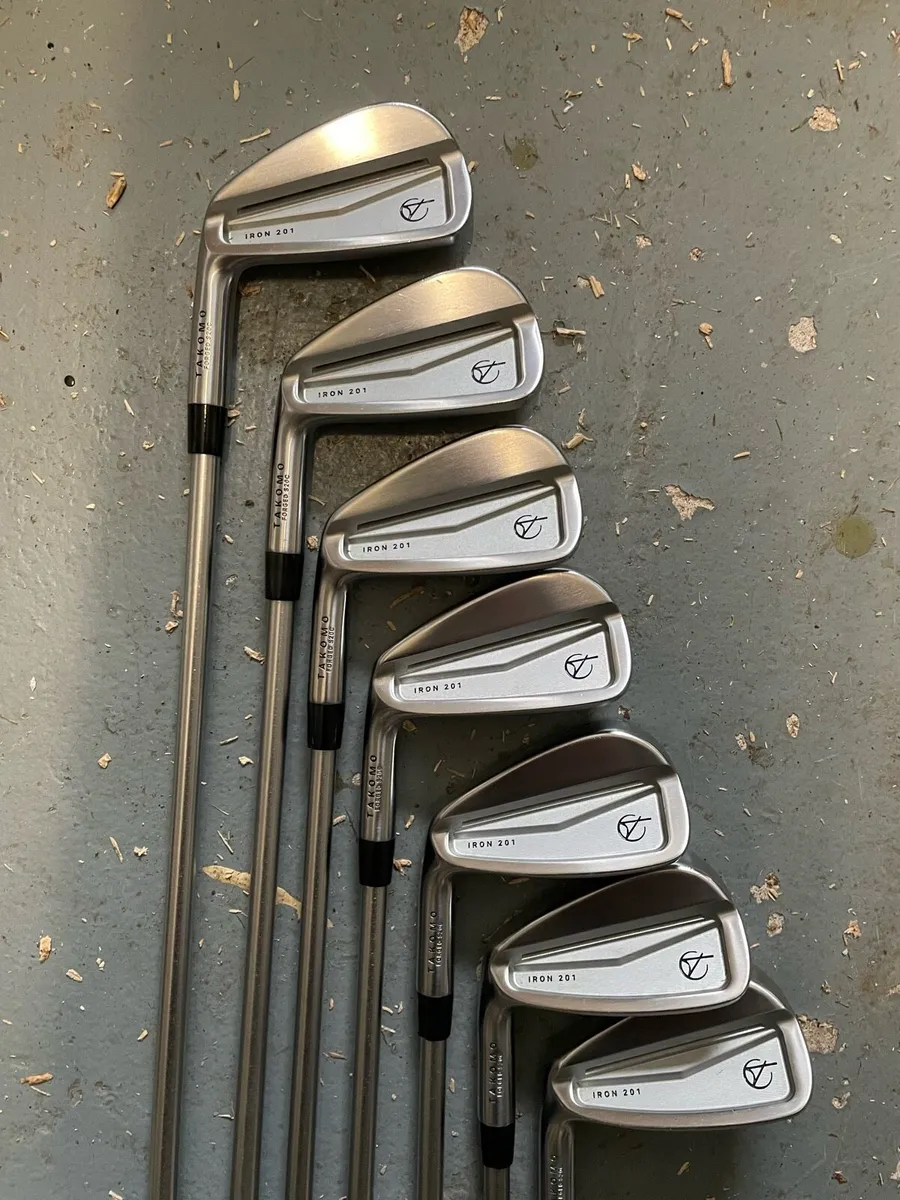 Left hand Takomo forged 201 irons 4-pw - Image 2
