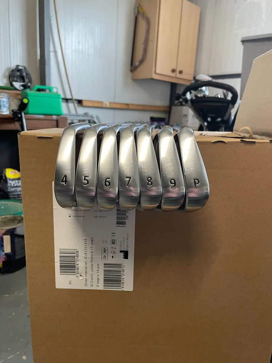 Left hand Takomo forged 201 irons 4-pw - Image 3