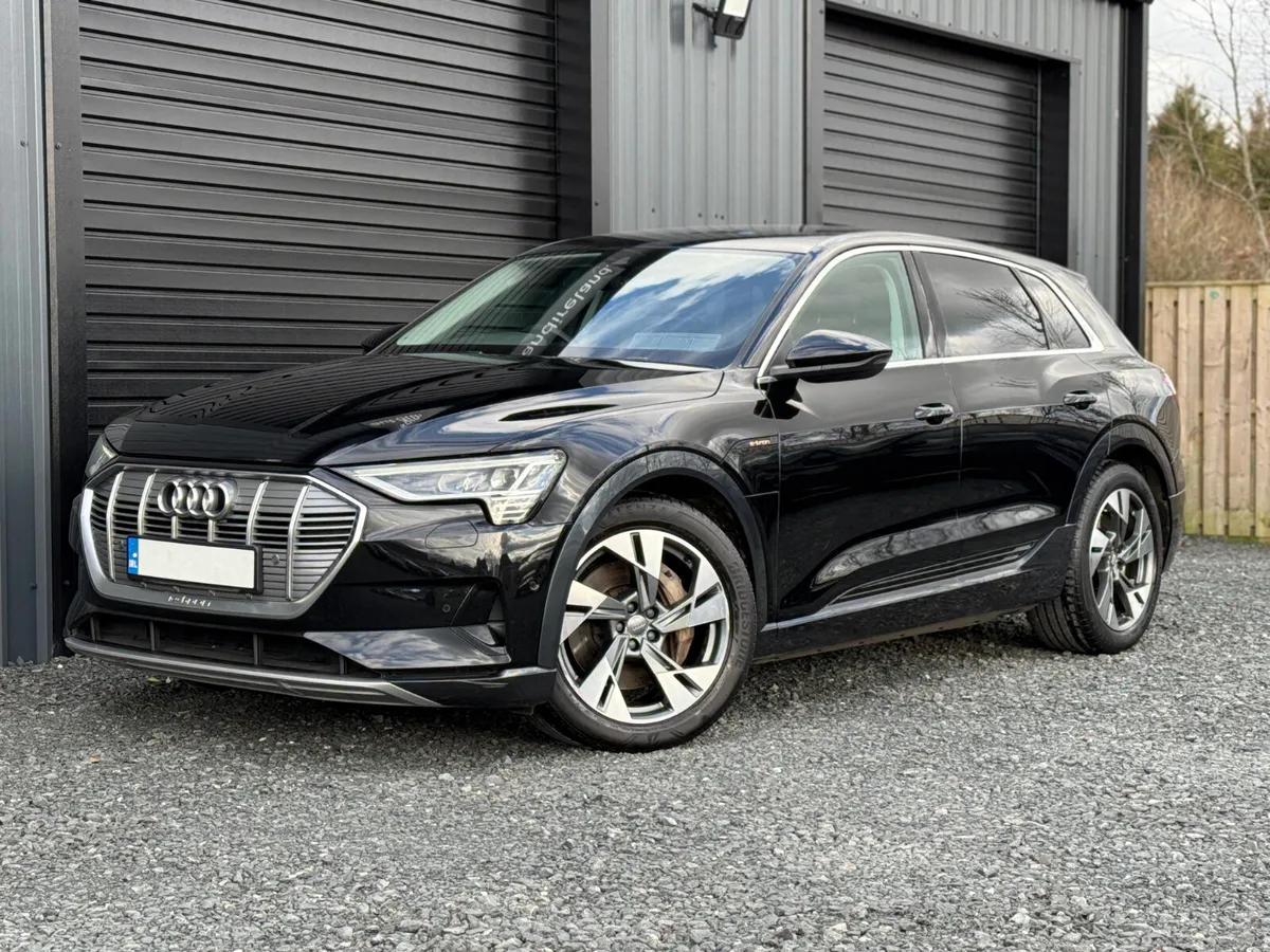 211 AUDI E-TRON 55 QUATTRO - Image 1