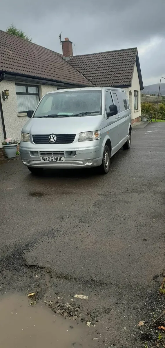 car - Image 1