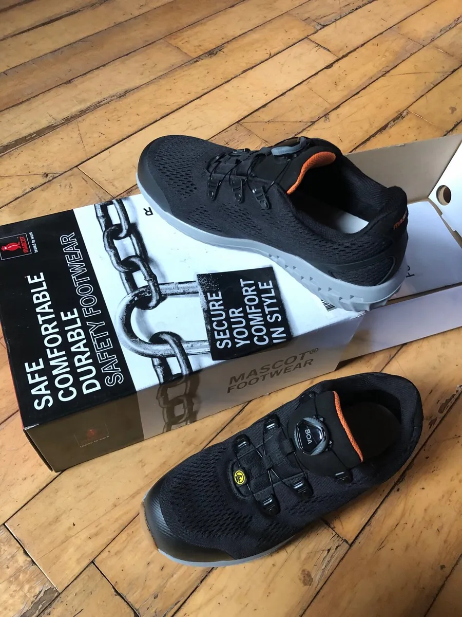 Safety shoes - Image 2
