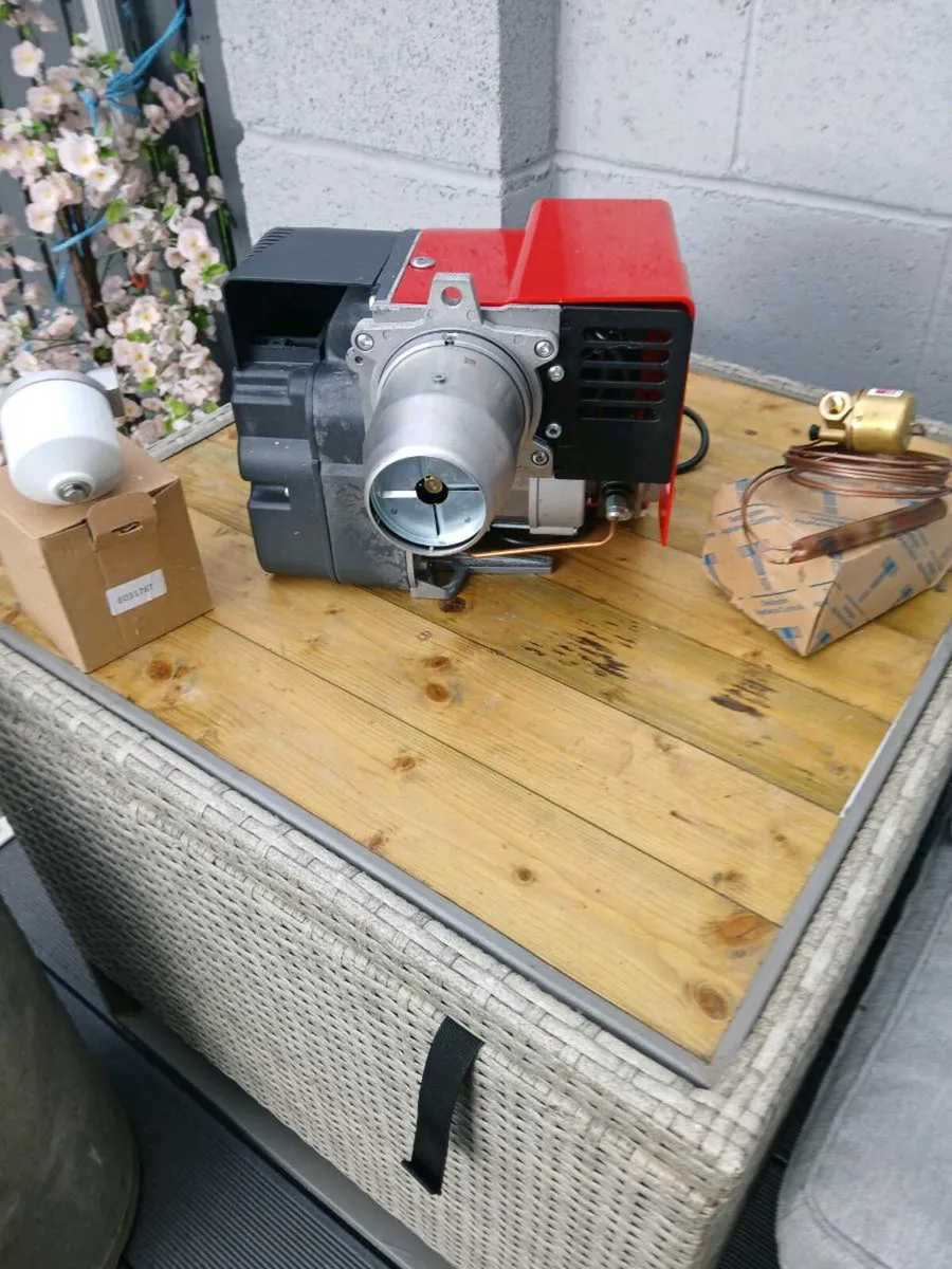 oil burner - Image 1