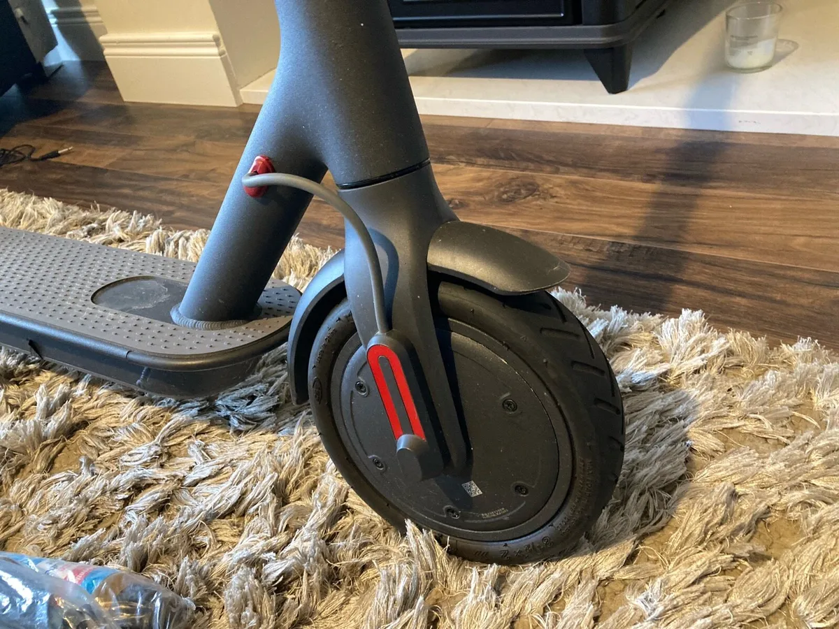 Electric scooter - Image 4
