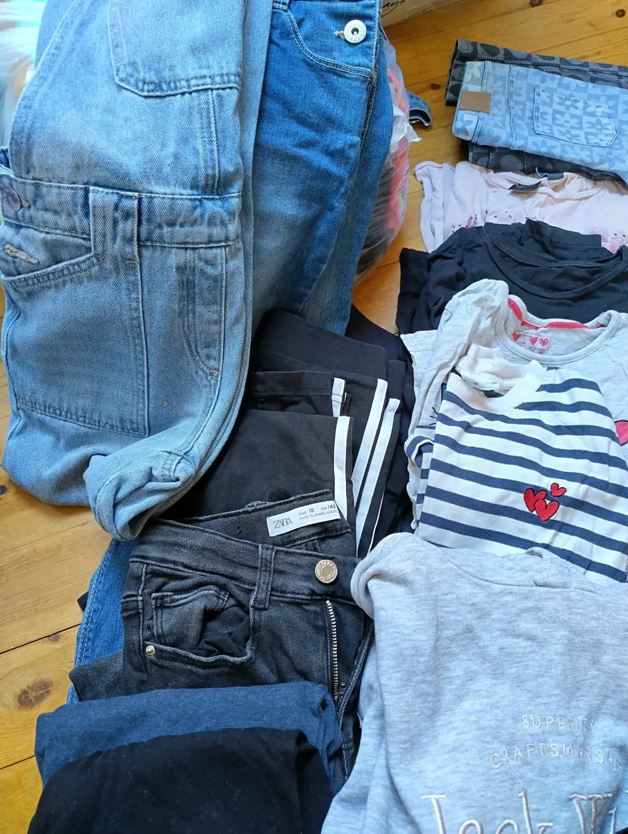 Girls bundle - Image 4