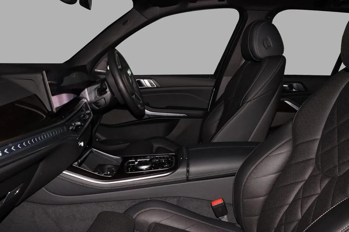 2023 (232)  BMW X5 50E MSPORT PRO EDITON 490BHP - Image 3