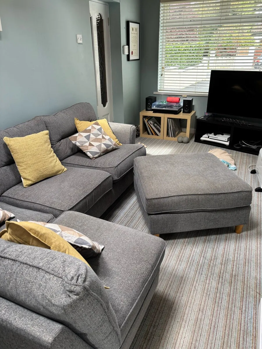 Corner Couch - Image 2