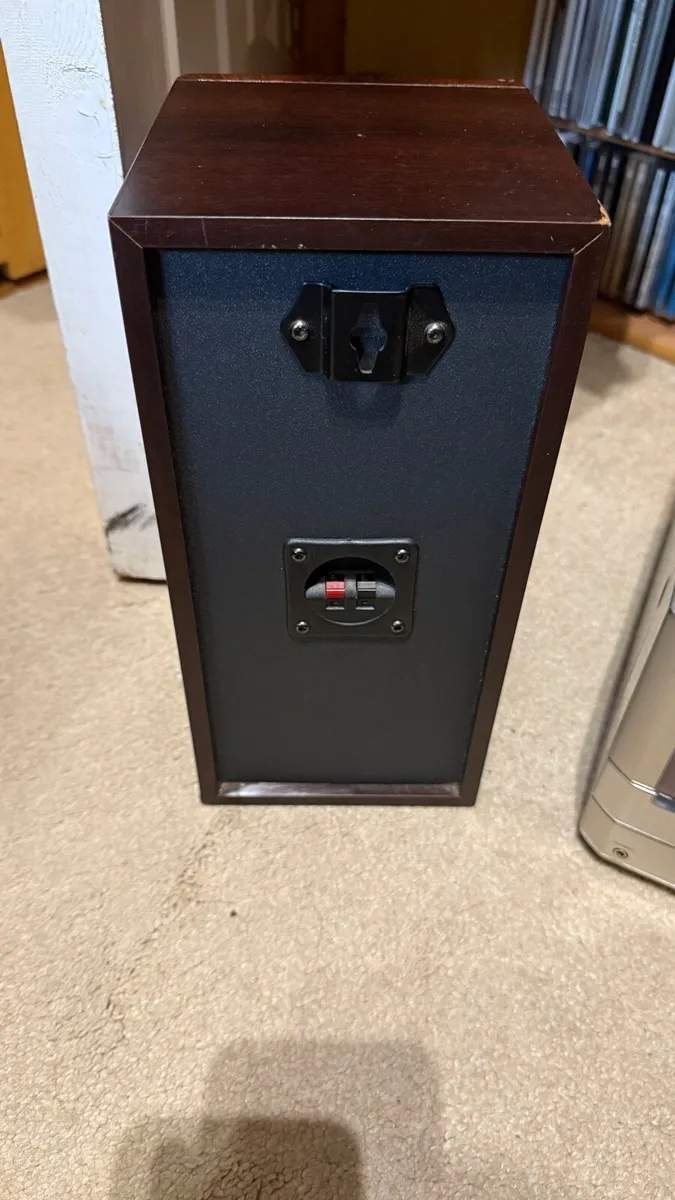 Pioneer + VK speakers - Image 3