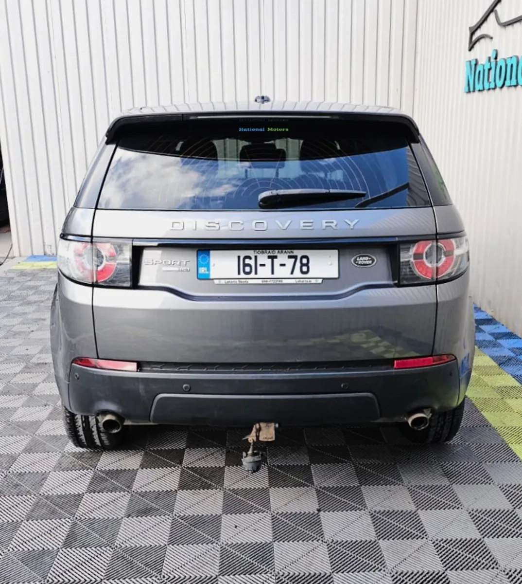 2016 Discovery Sport 2.0D TD4 7 Seater - Image 4