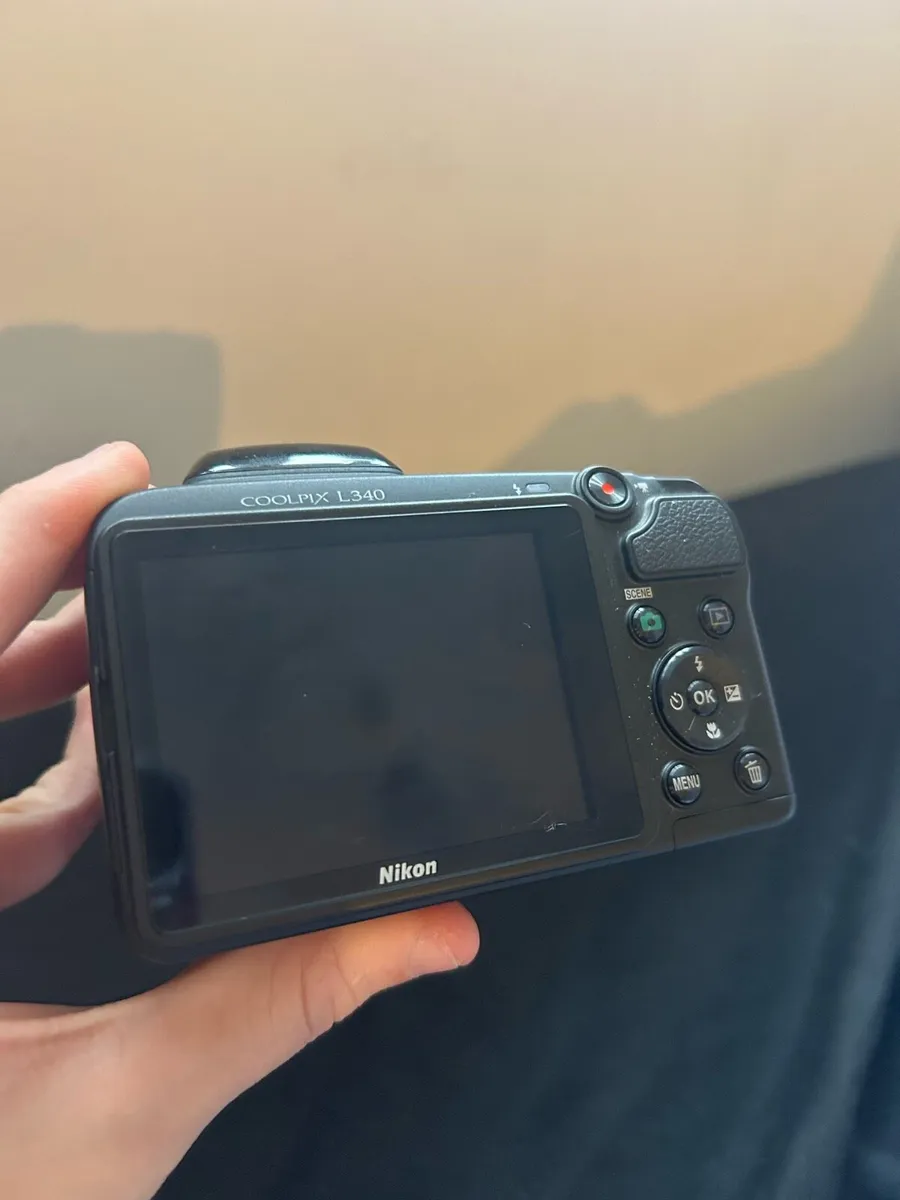Nikon Coolpix L340 - Image 2