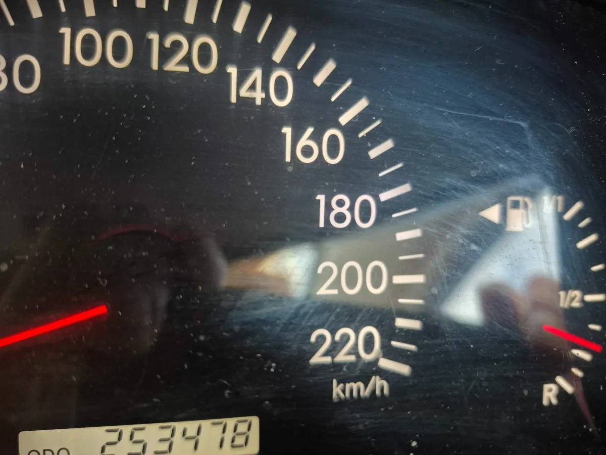 Toyota Corolla 2005 - Image 4