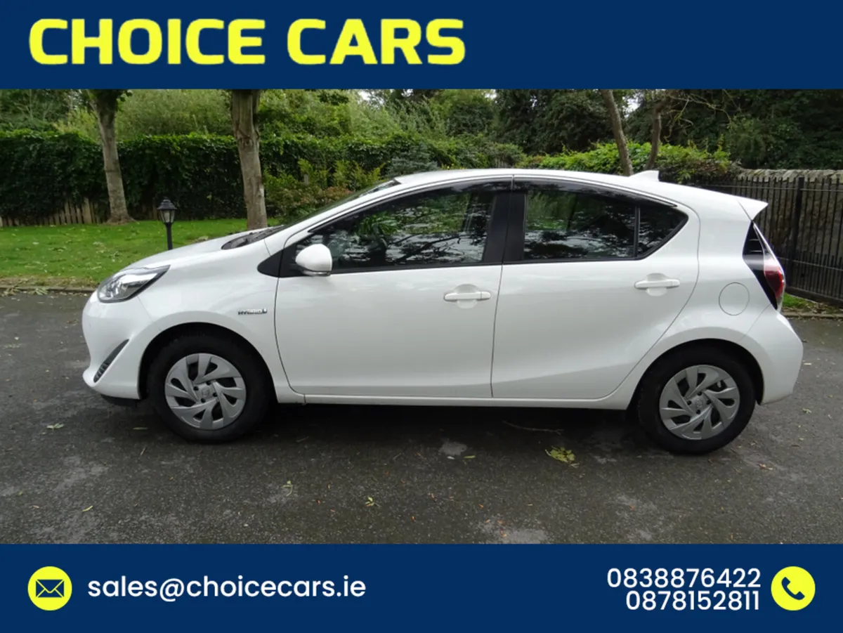 Toyota Aqua 1.5 AUTO HYBRID FULL ALARM - Image 3