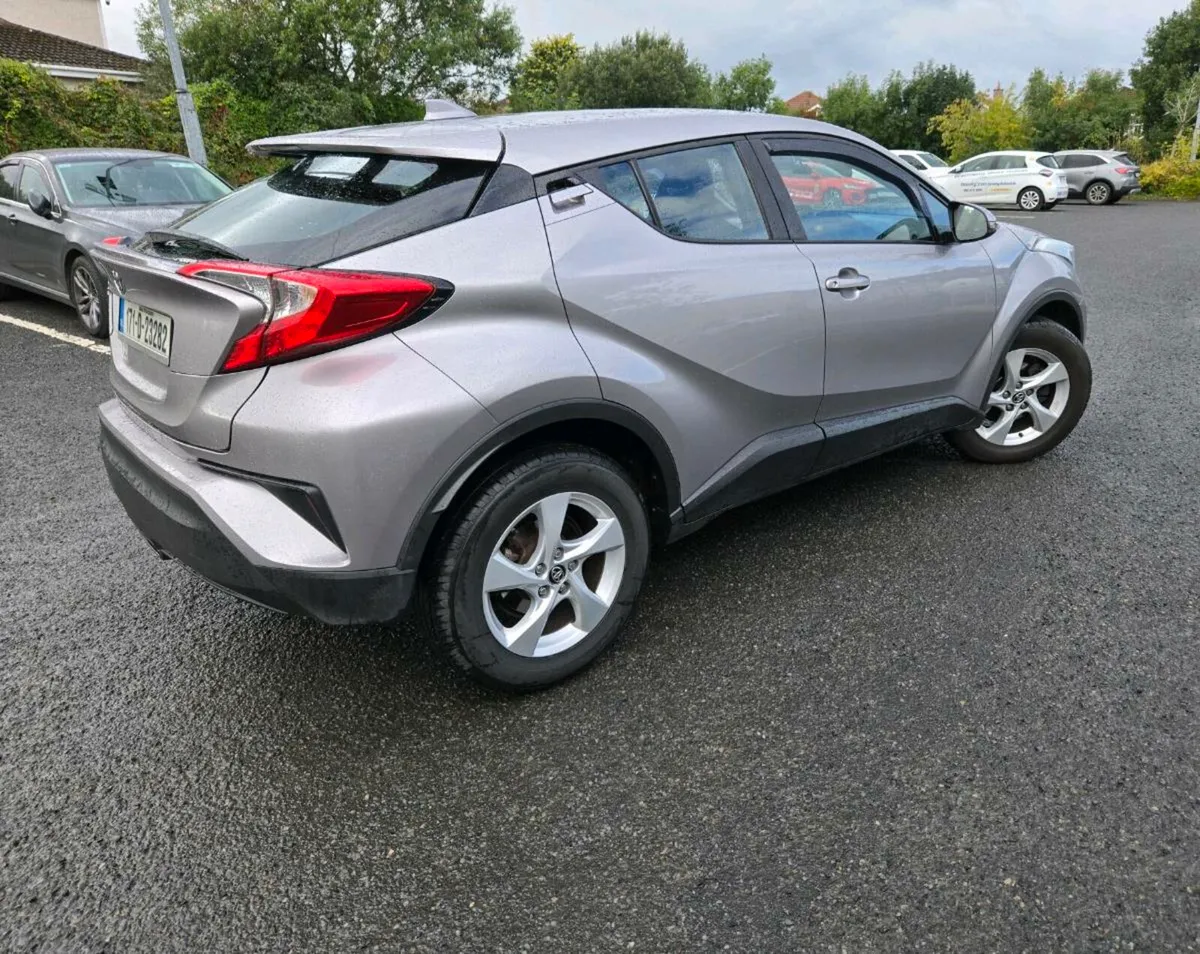Toyota chr 2017 1.2 petrol - Image 1