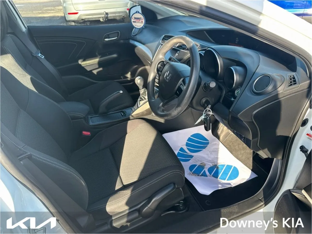 Honda Civic 1.6 DSL D-tec. - Image 2